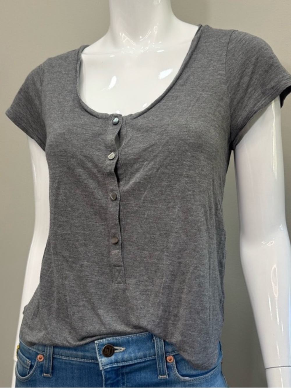 T BY ALEXANDER WANG Gray Snap Front Henley Short Sleeve Tee Shir